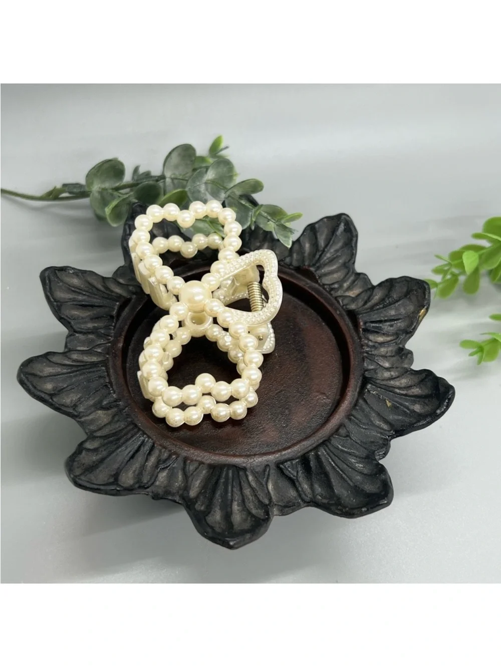 Pearl Bow Hair Claw Clip - Ivory Pearls FINAL PRICE DROP